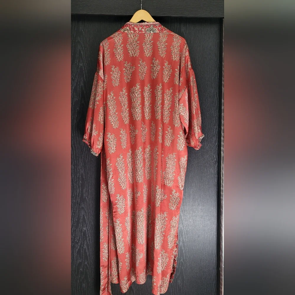 Zara Coral and Cream Kimono Robe - Picture 2 of 16